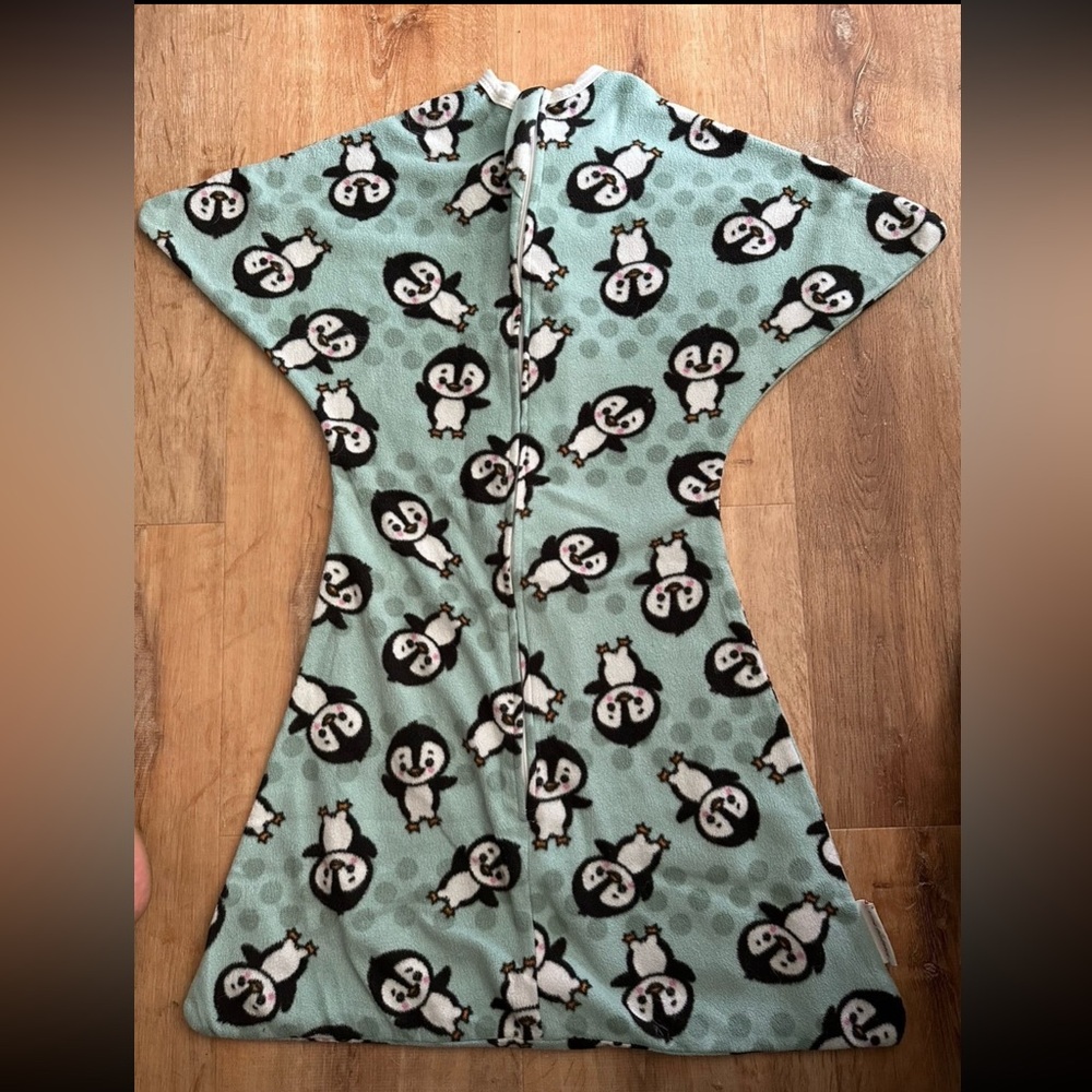 Penguin Print Sleepy Baby Zipadee-Zip 6M-12M